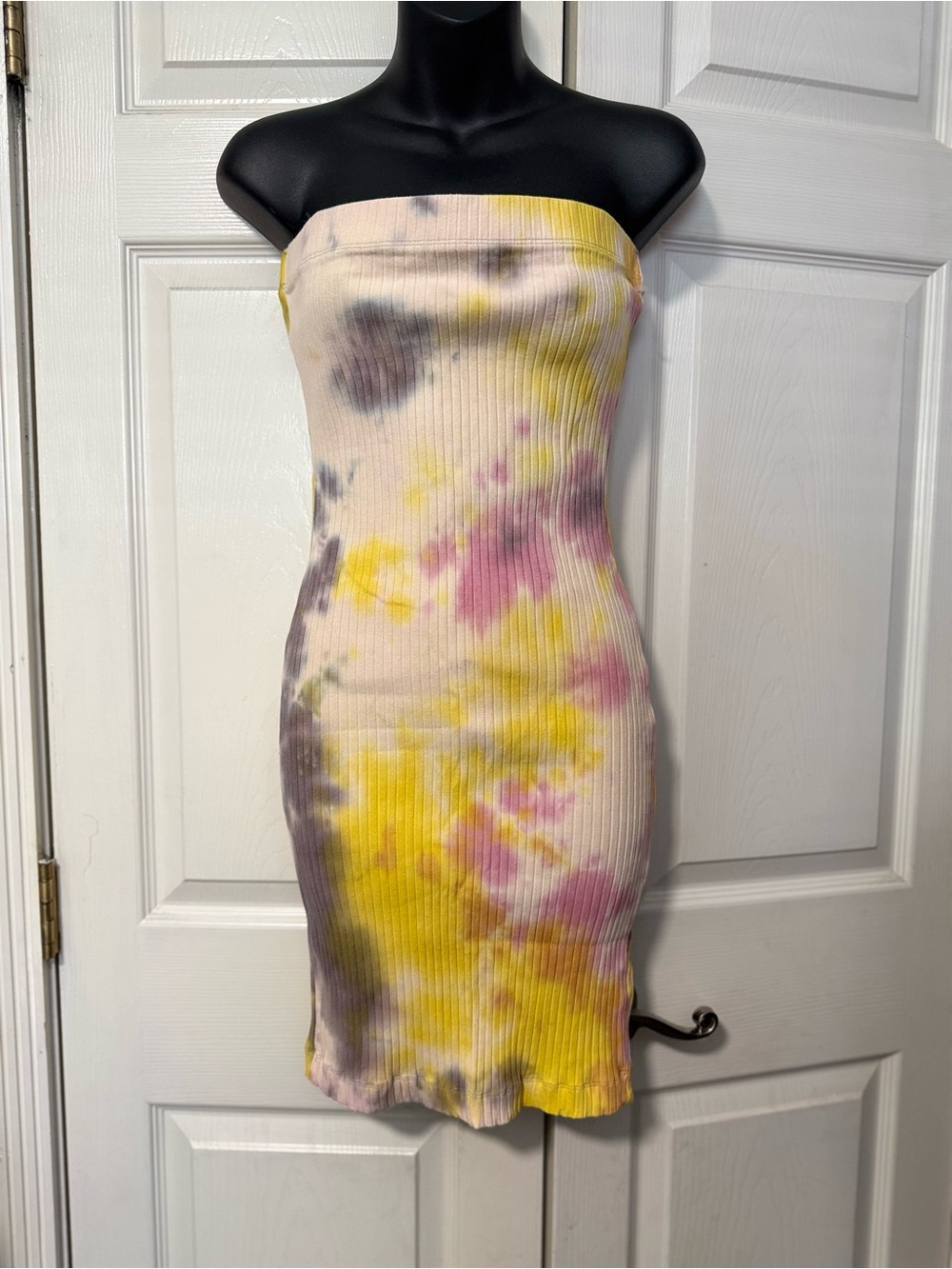 Strapless Tie-Dye Bodycon Mini Dress in Yellow & Pink